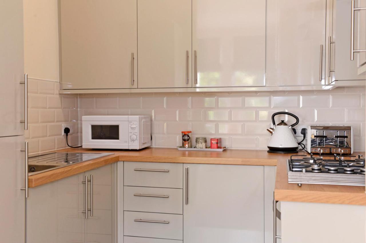 Apartment Jevington Gardens *