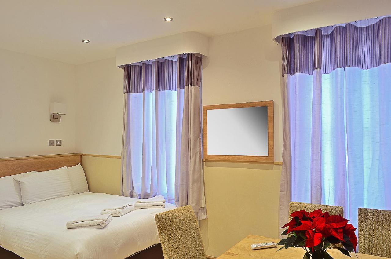 Congress Aparthotel 3*
