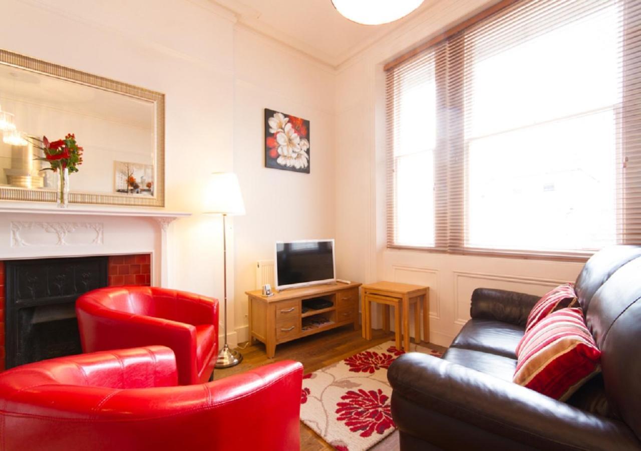 Thorne Apartment *