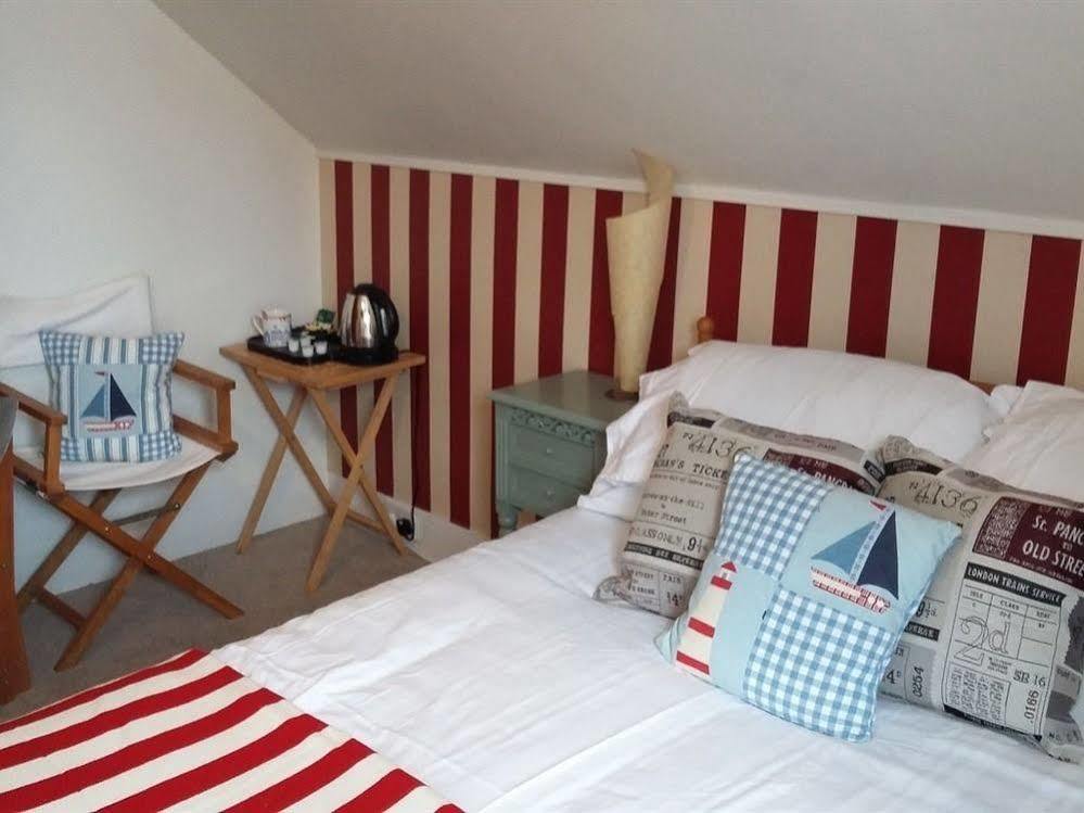 Guest house Cambridge House 4*