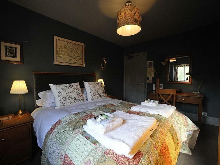 The Lamb 4*