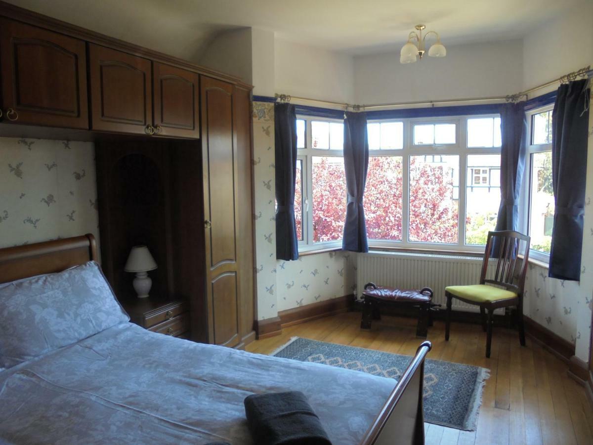 Kelvin Side Eastbourne