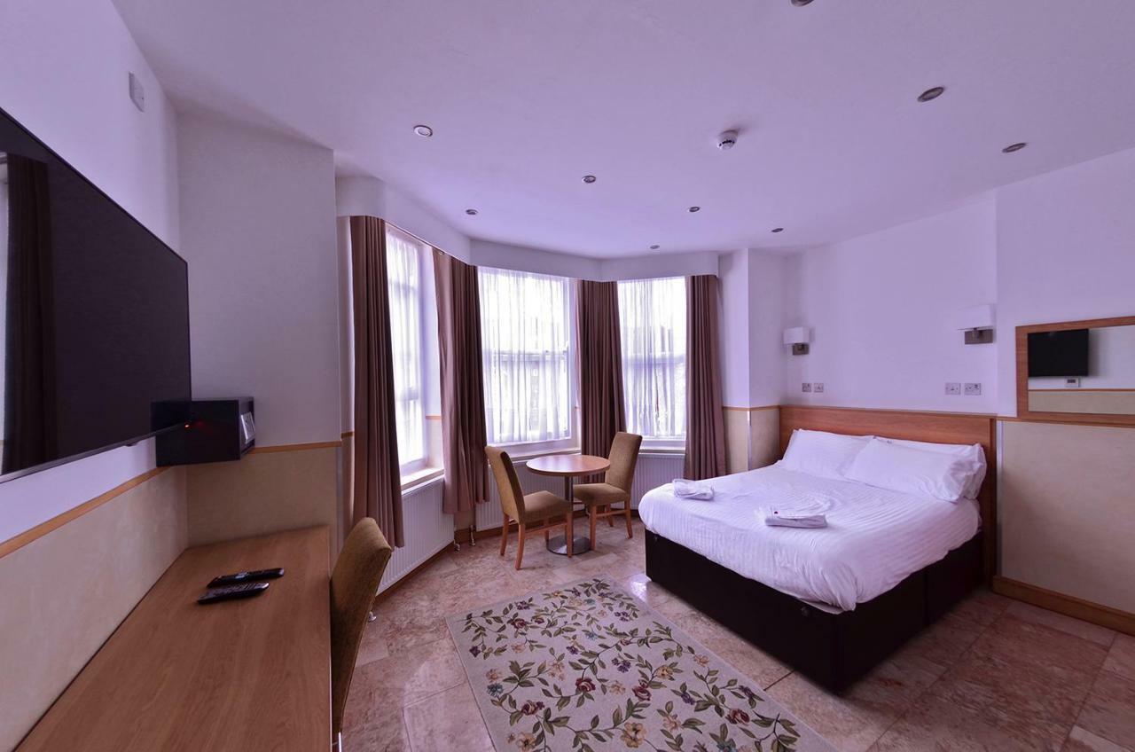 Aparthotel Duke 3*