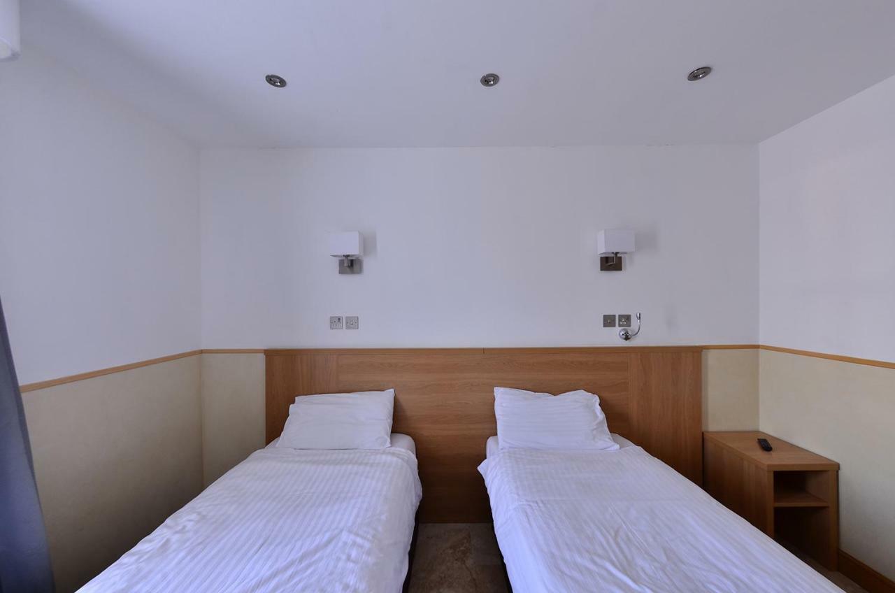 Aparthotel Duke 3*
