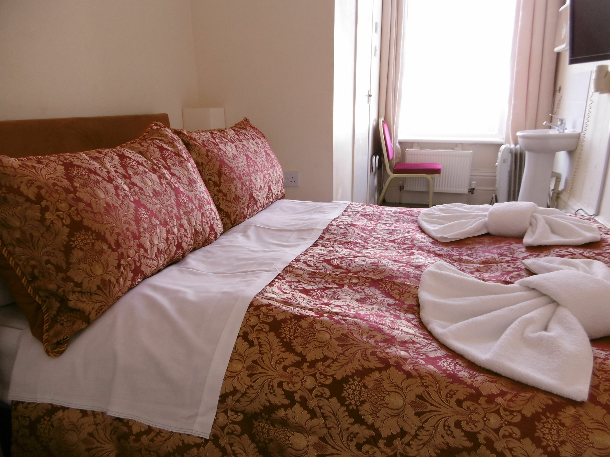 Guest house The Ellesmere