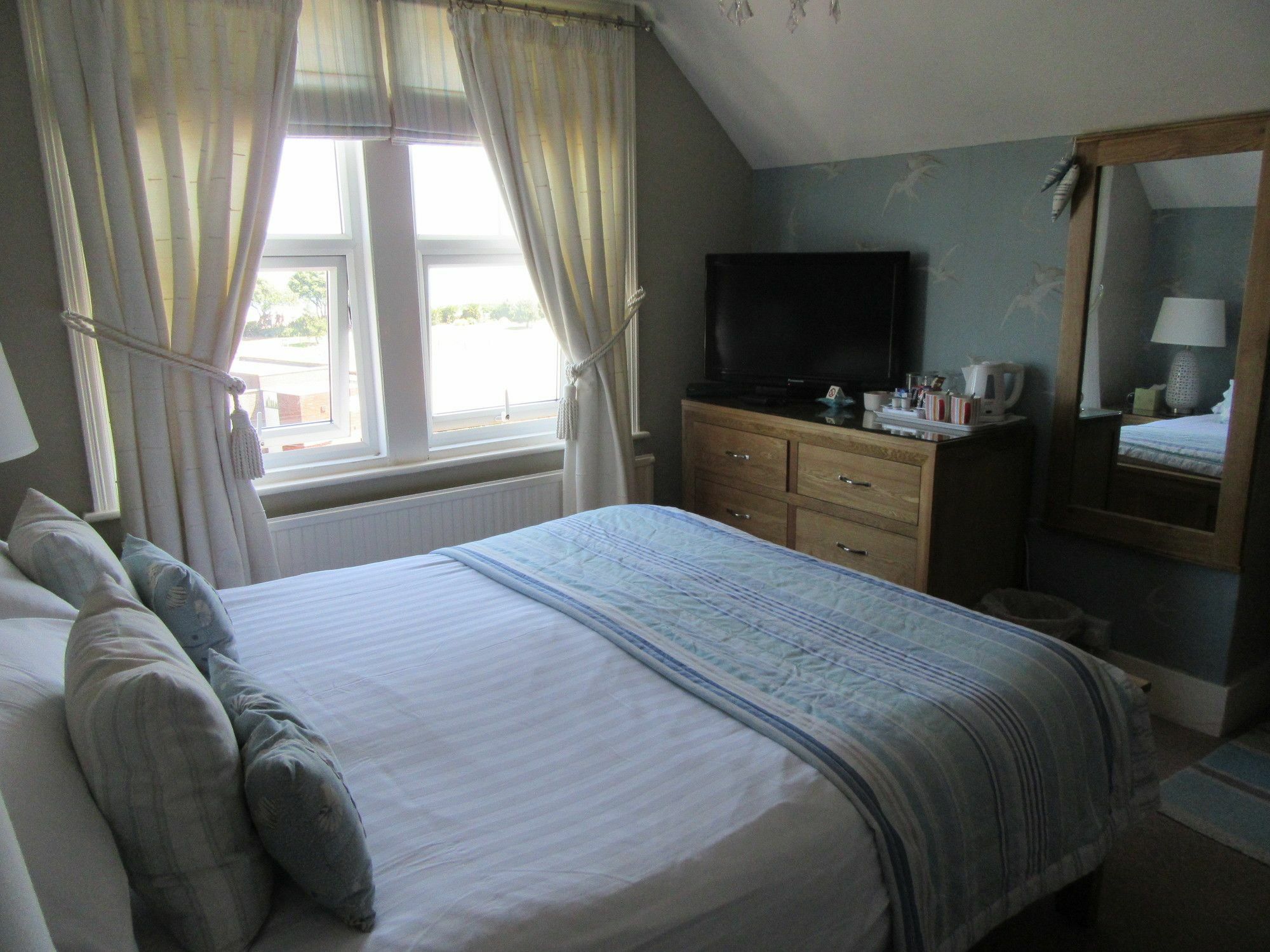 The Langtons Guest house 4*