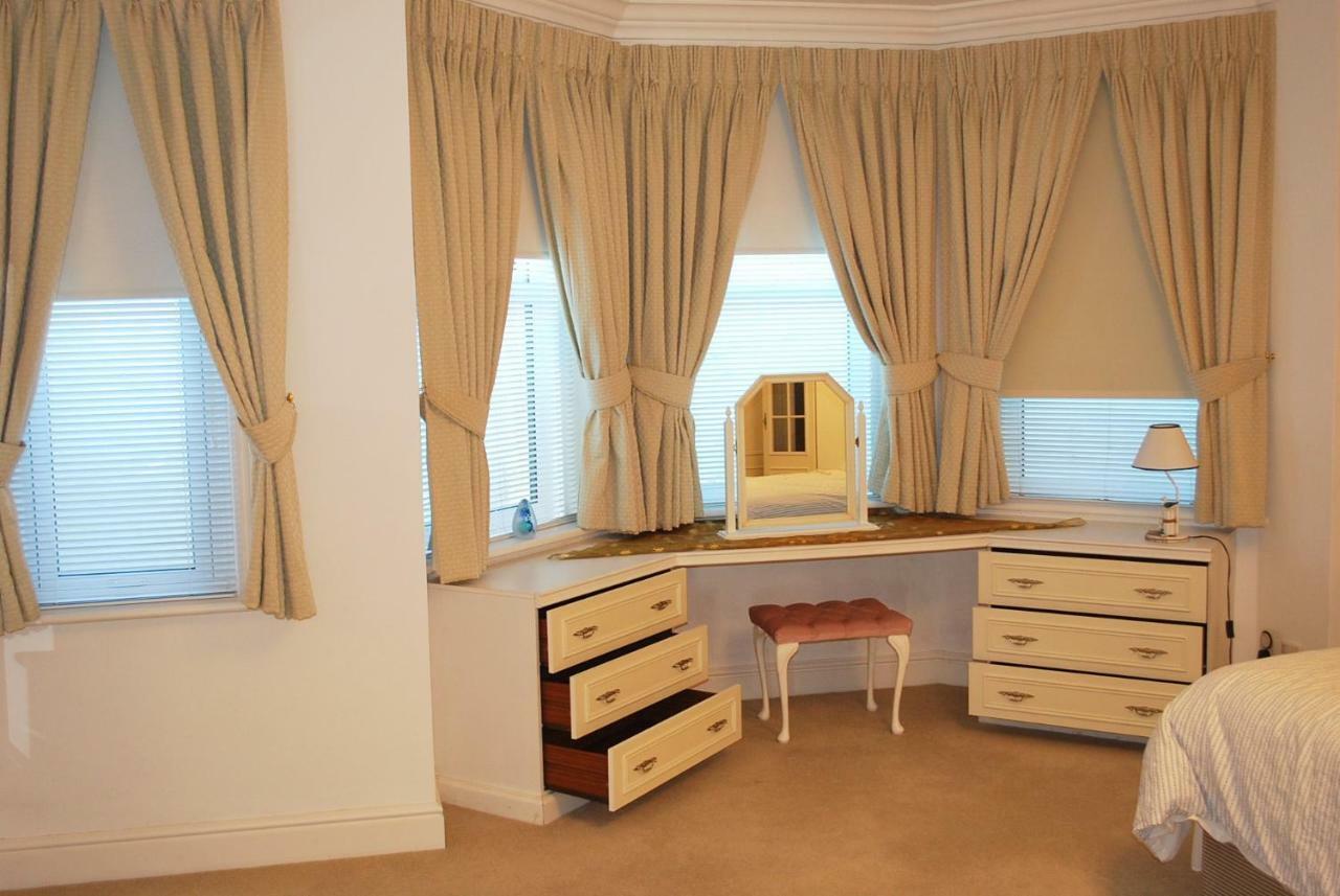 Spacious 3 Minutes To Beach Eastbourne