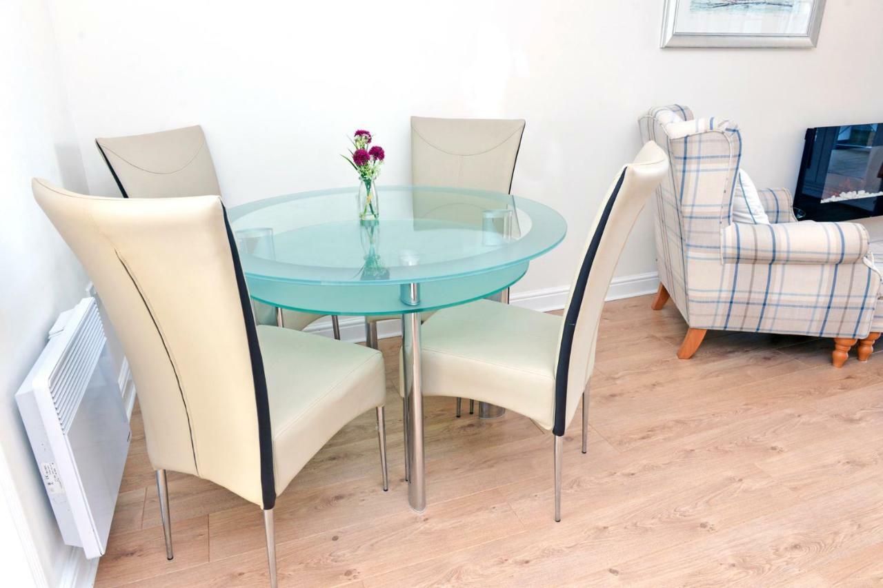 Pacific Heights Apartment