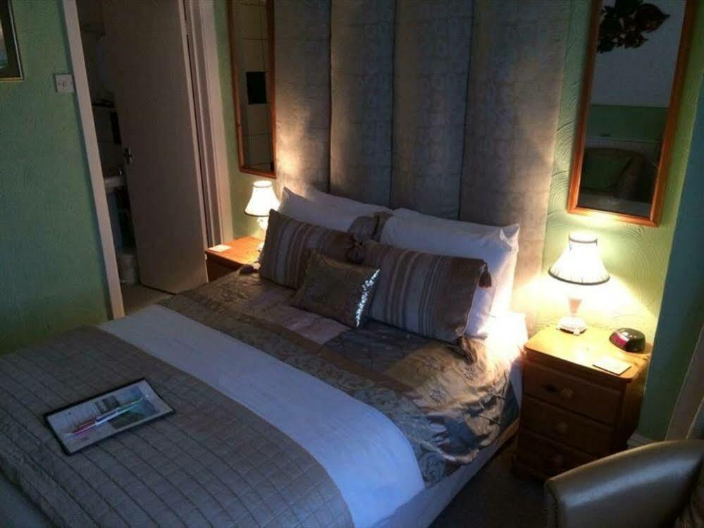Seaview Guest house 4*
