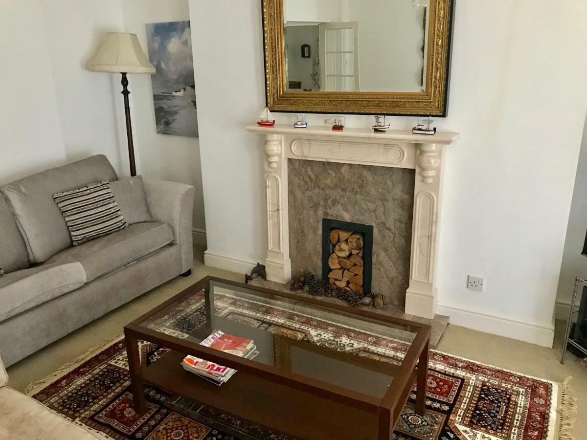 Spacious 3 Minutes To Beach Eastbourne