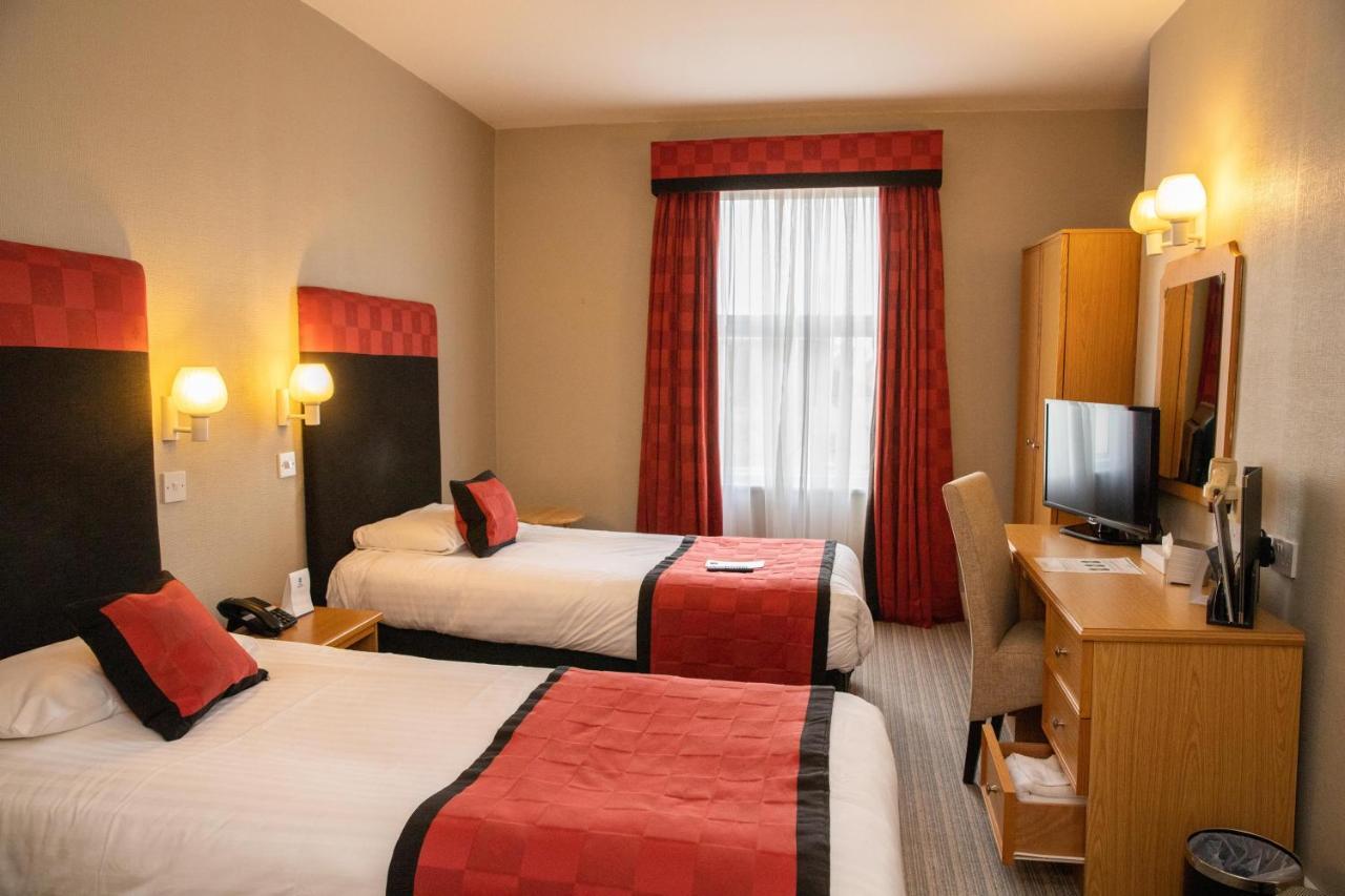 Western York House 3*