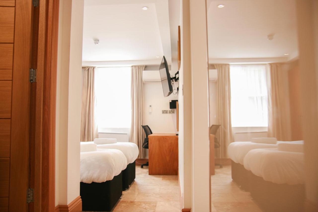 Ritz Aparthotel 3*