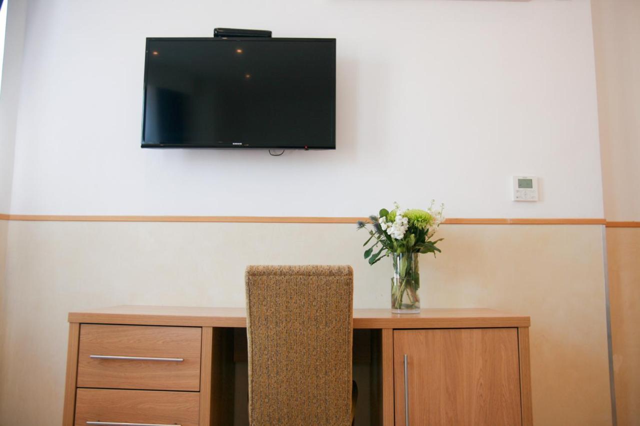 Ritz Aparthotel 3*