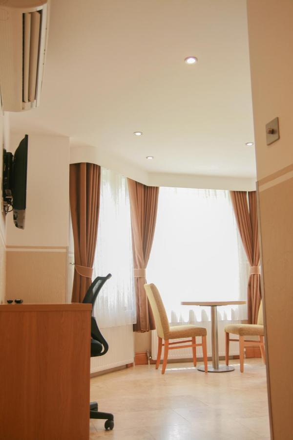 Ritz Aparthotel