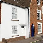 Sea Beach Cottage