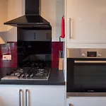 Entire 5 Bedroom Comfortable House In Eastbourne
