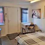 Self-Catering Annex