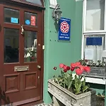 Albert & Victoria Guest House