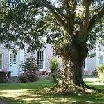 Ocklynge Manor