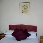 Camelot Lodge Hotel