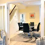 St Mary\'S Cottage