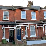 St Mary\'S Cottage
