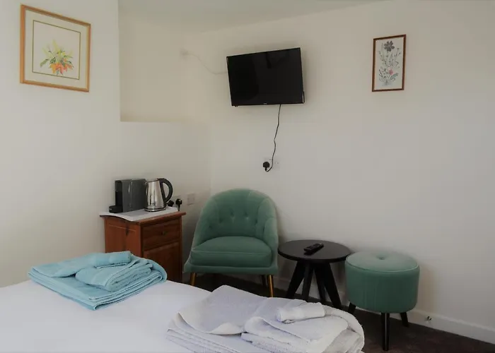 Loriston Guest House