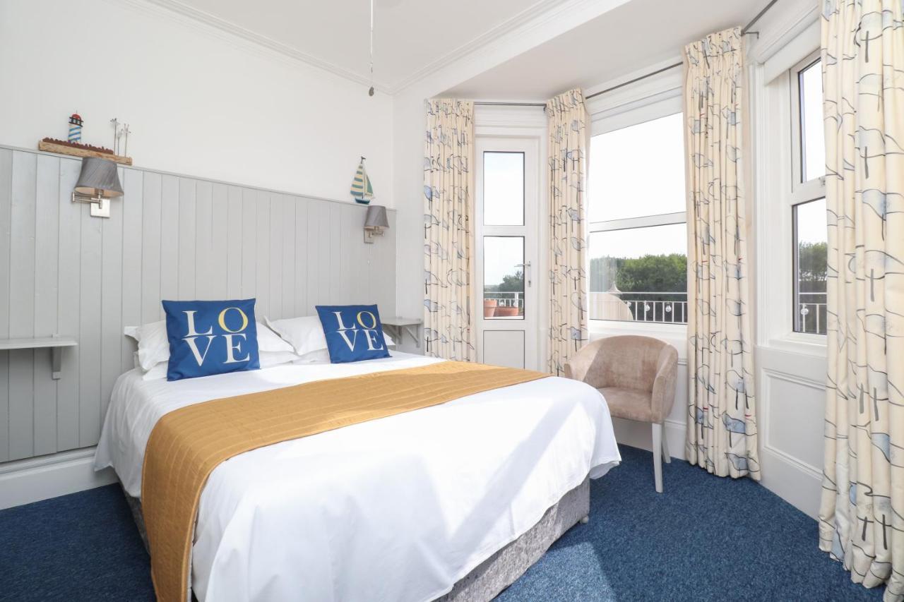 Guest house The New England