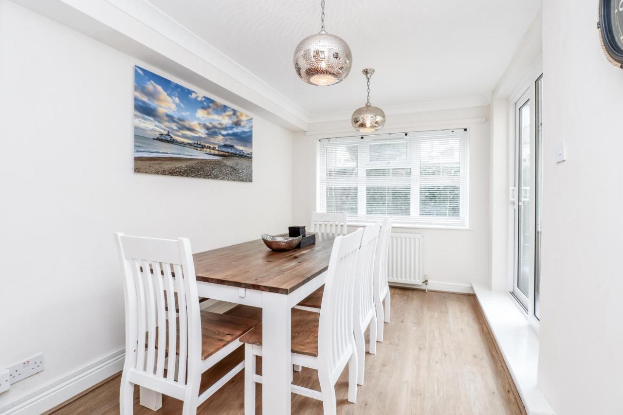 3 Queens Gardens Sea View