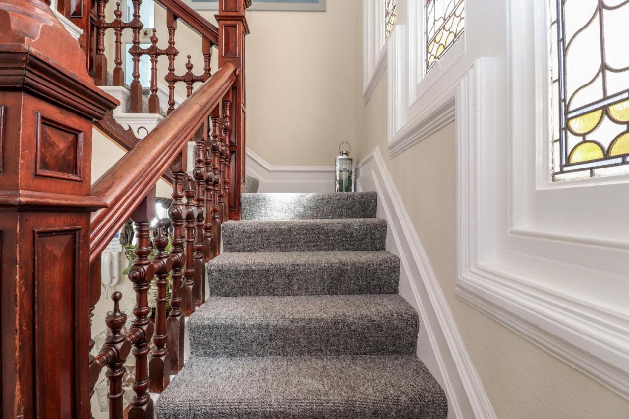 The New England Guest house