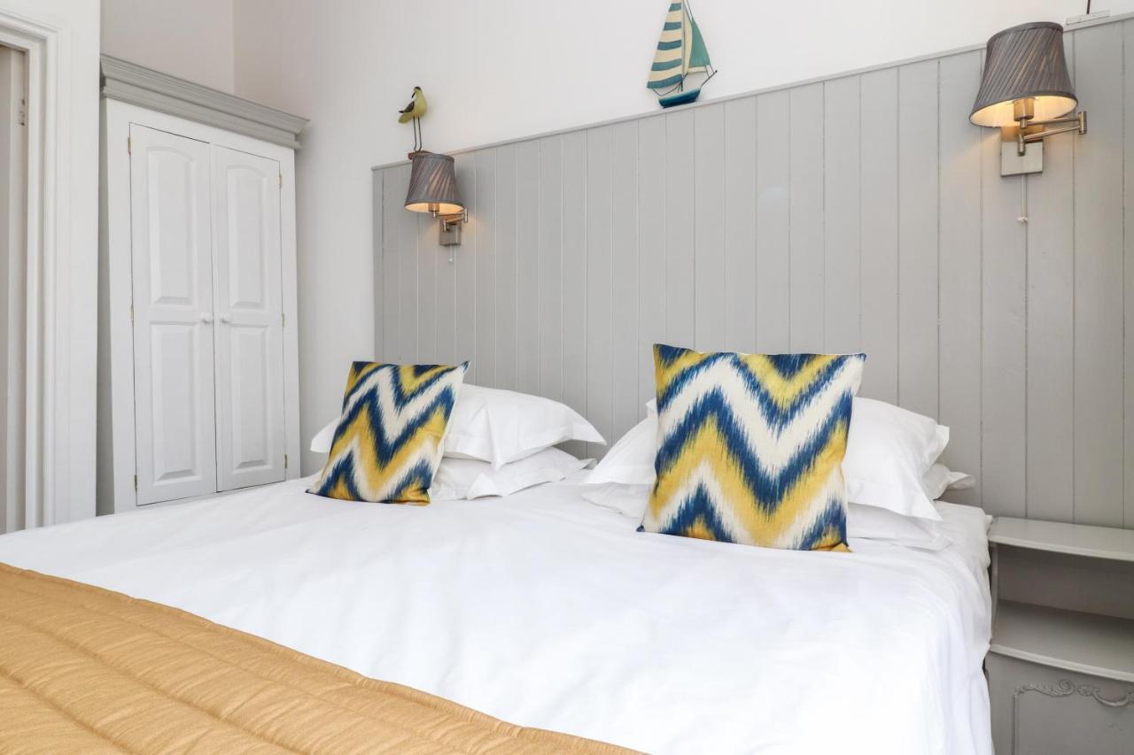The New England Guest house