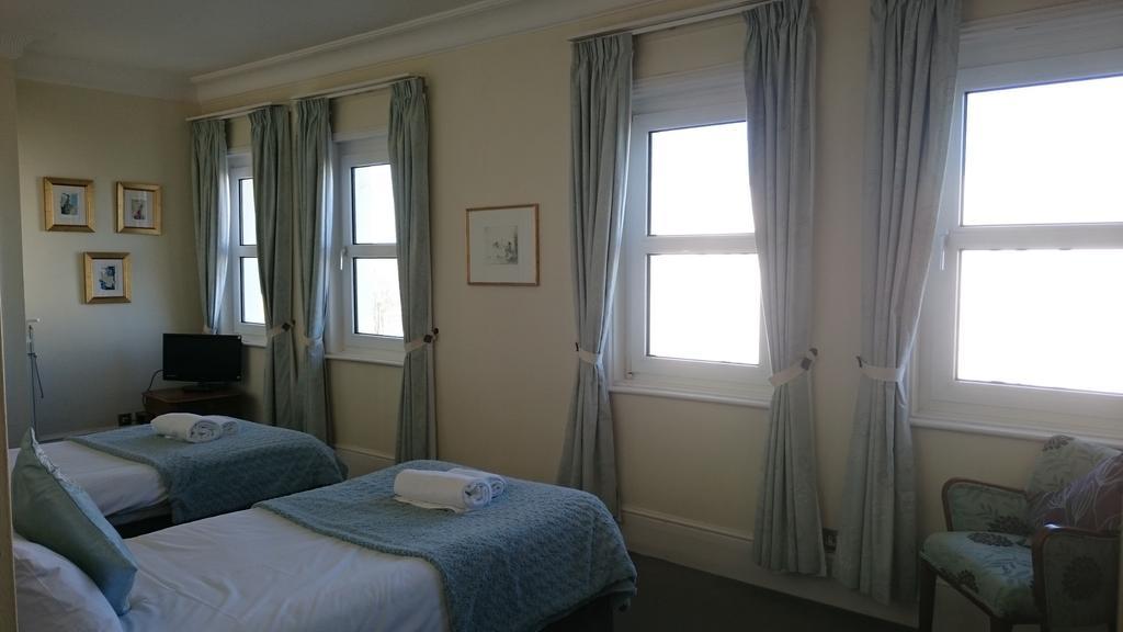 17 Wilmington Square 3*