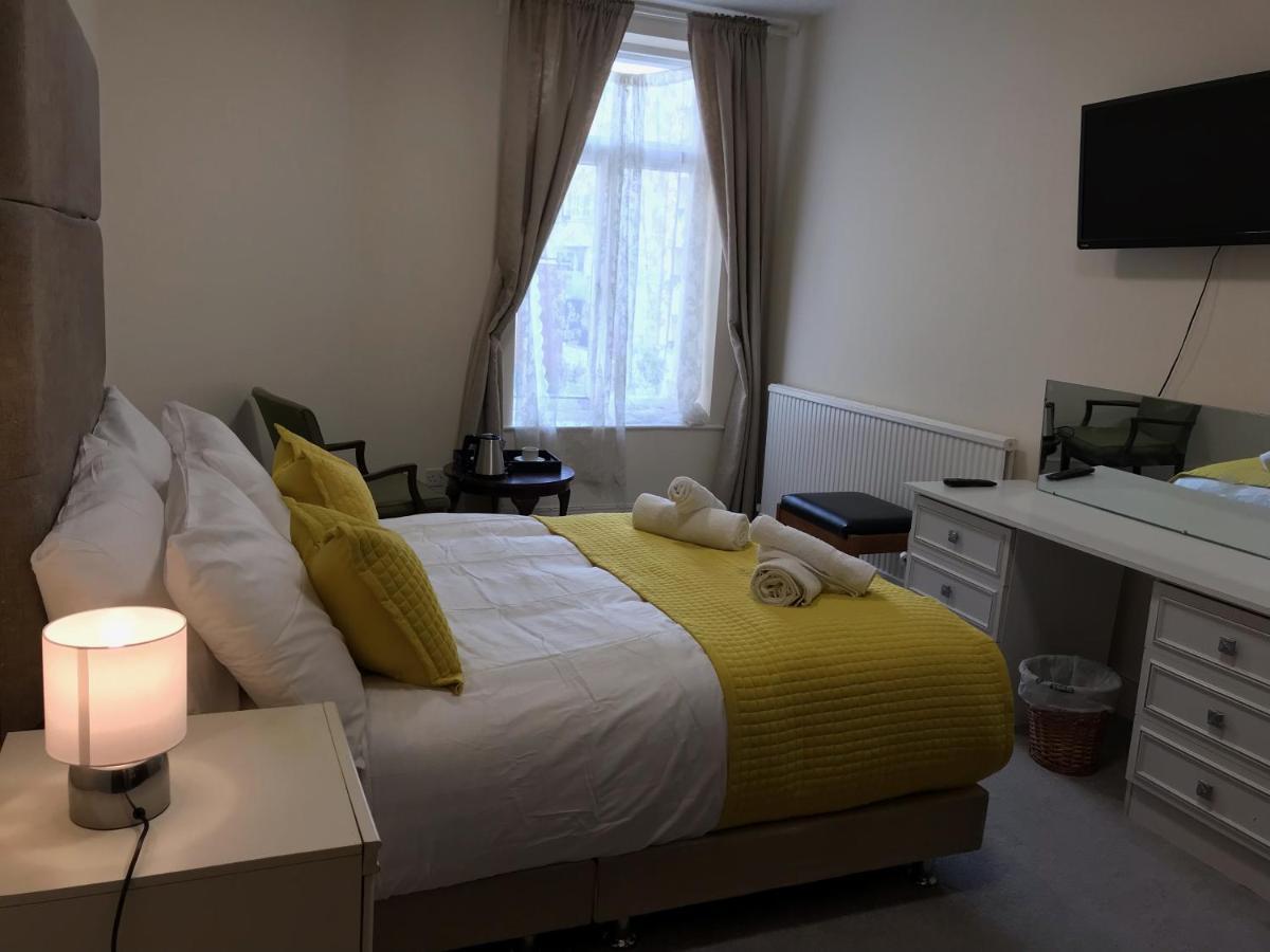 Pearl & Pebbles 3* Eastbourne