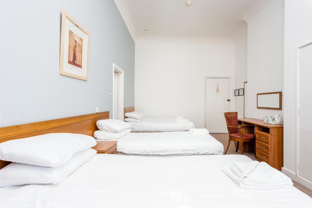 Imperial 3* Eastbourne