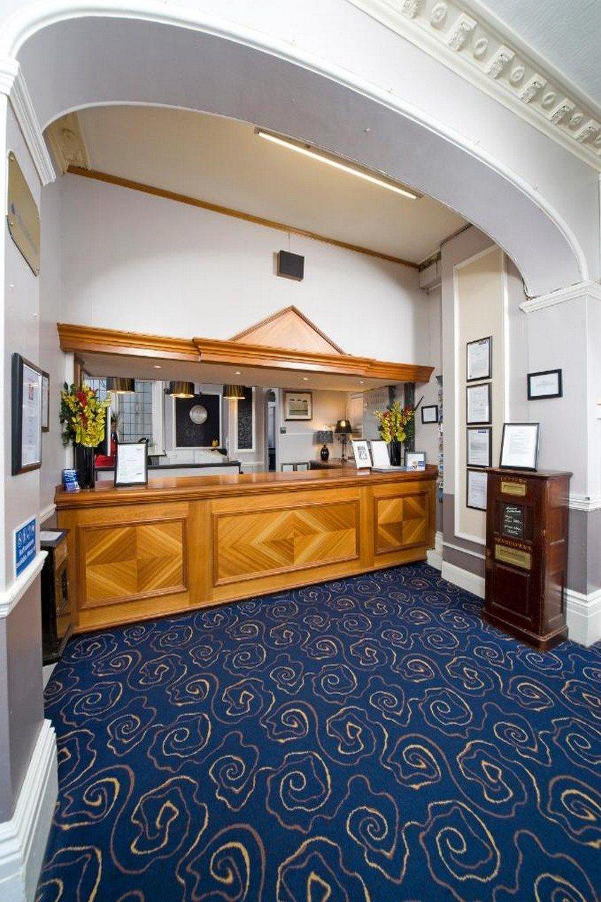 The Burlington 3*