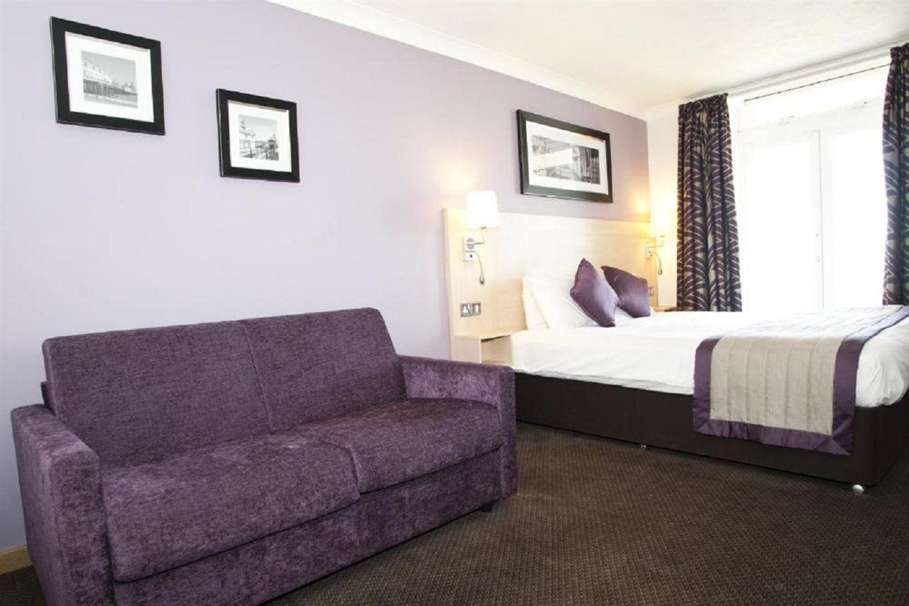 Shore View Hotel