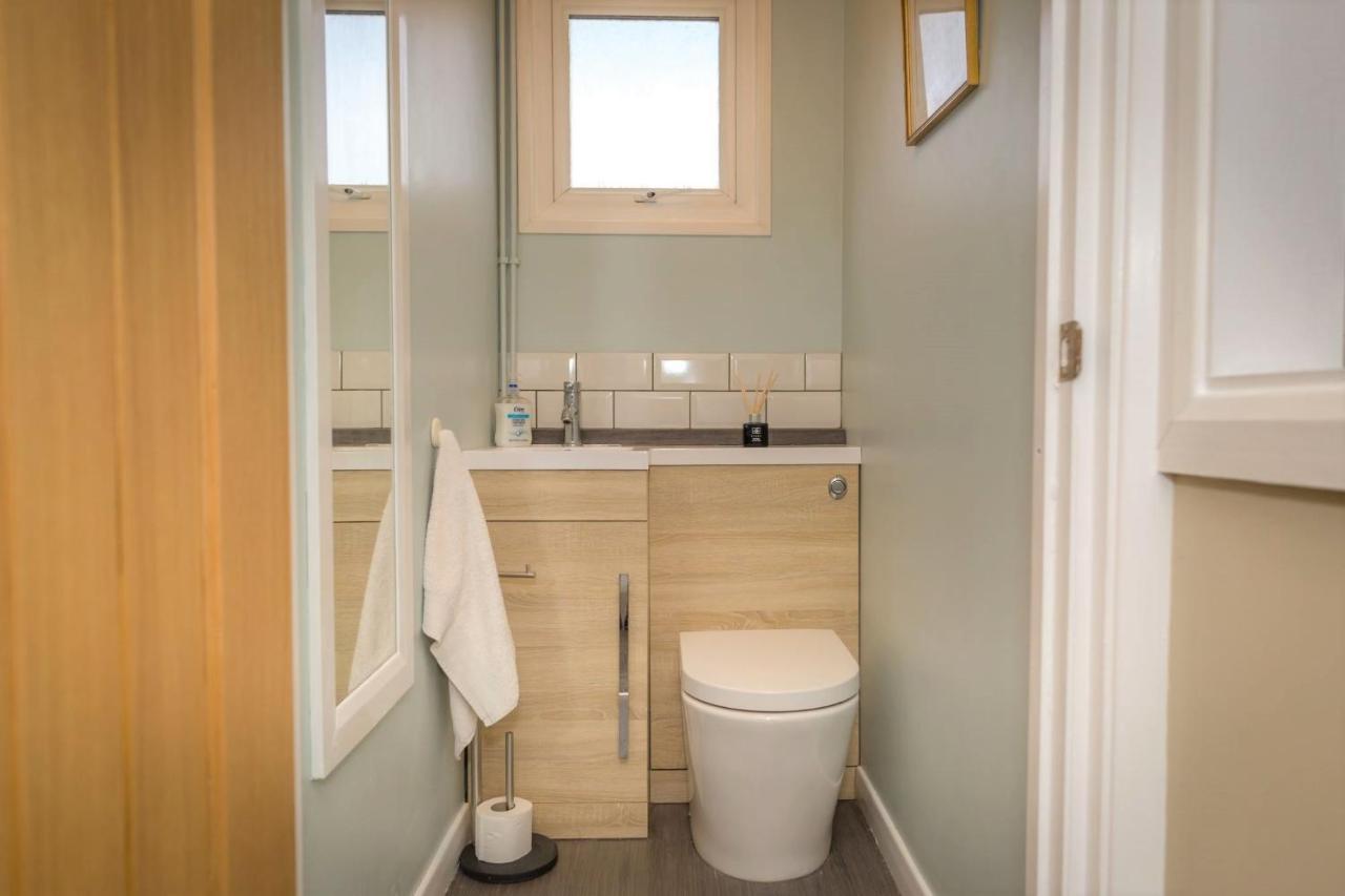 Granville Heights: 3-bed Family Holiday home Eastbourne