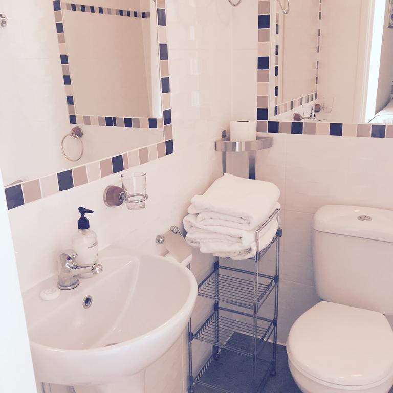 Hotel Savoy Court Eastbourne