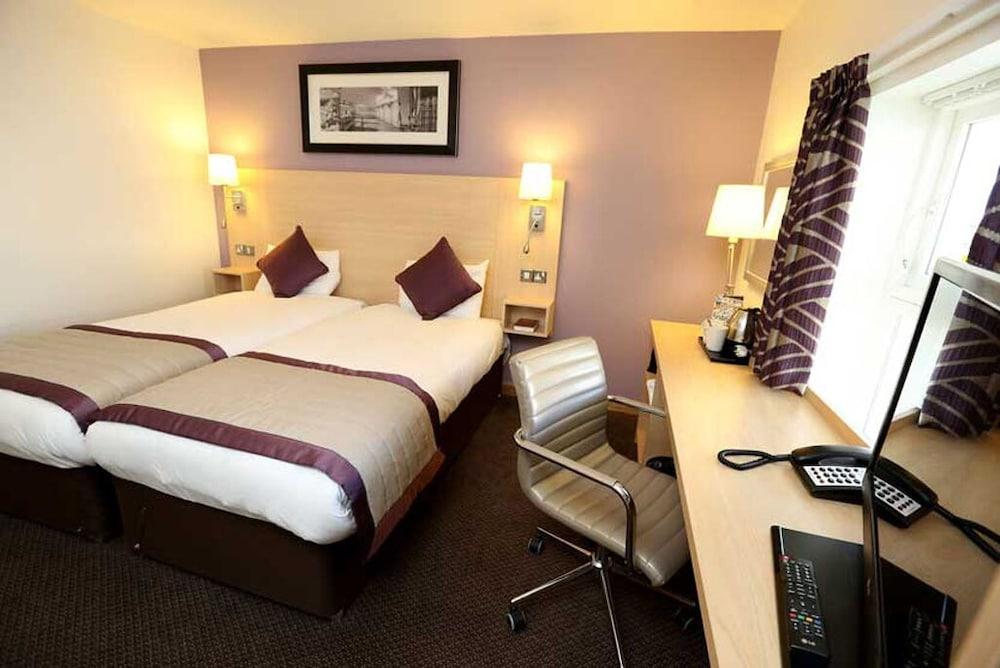 Shore View Hotel