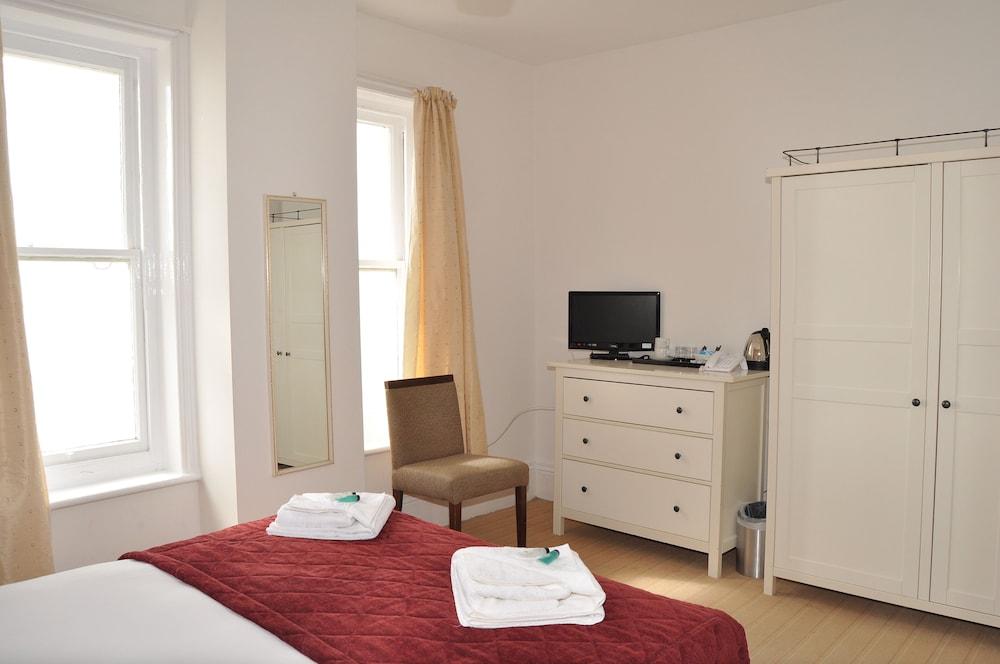 The 3* Eastbourne