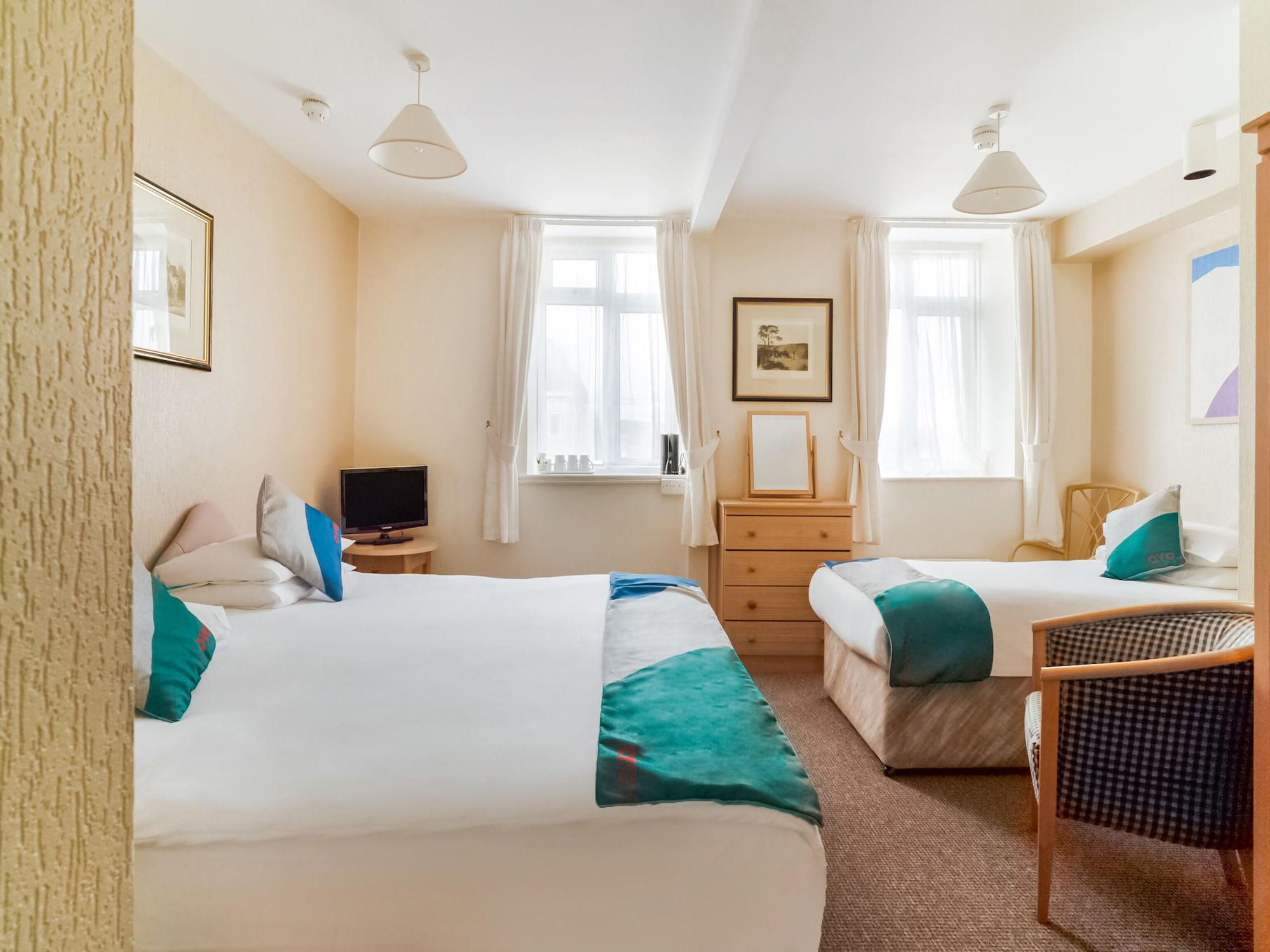 Oyo The Palm Court Hotel Eastbourne