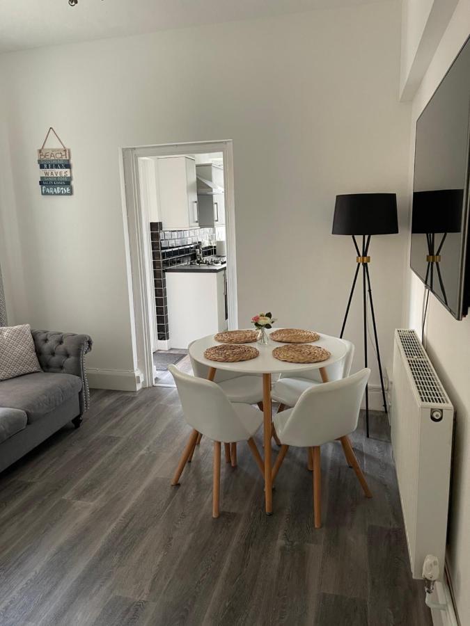 Impeccable 2-bed In *