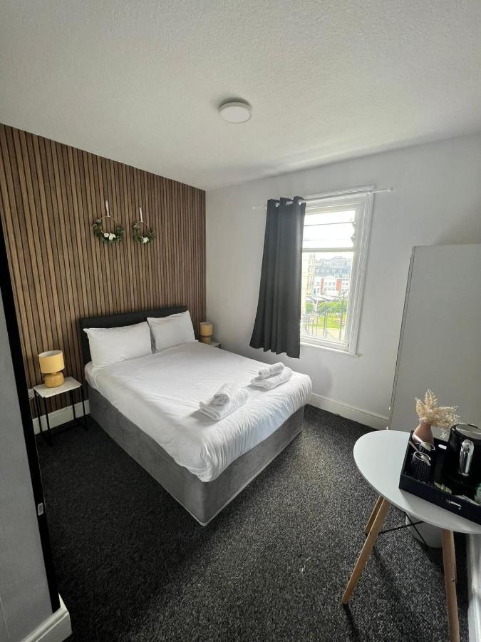Oyo Marine Parade Hotel, Pier Hotel Eastbourne