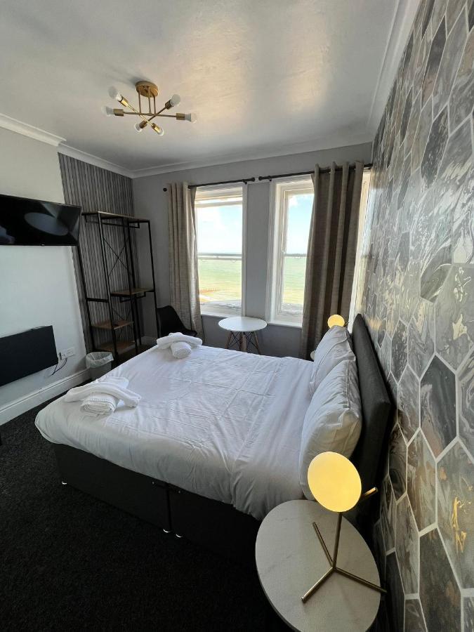 Hotel Oyo Marine Parade Hotel, Pier Eastbourne