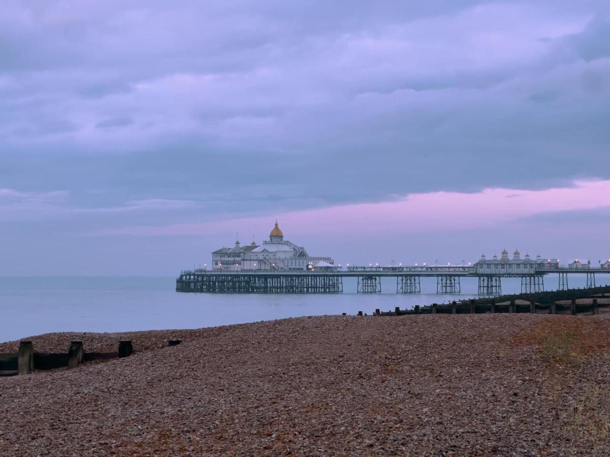 Oyo Marine Parade Hotel, Pier Hotel Eastbourne