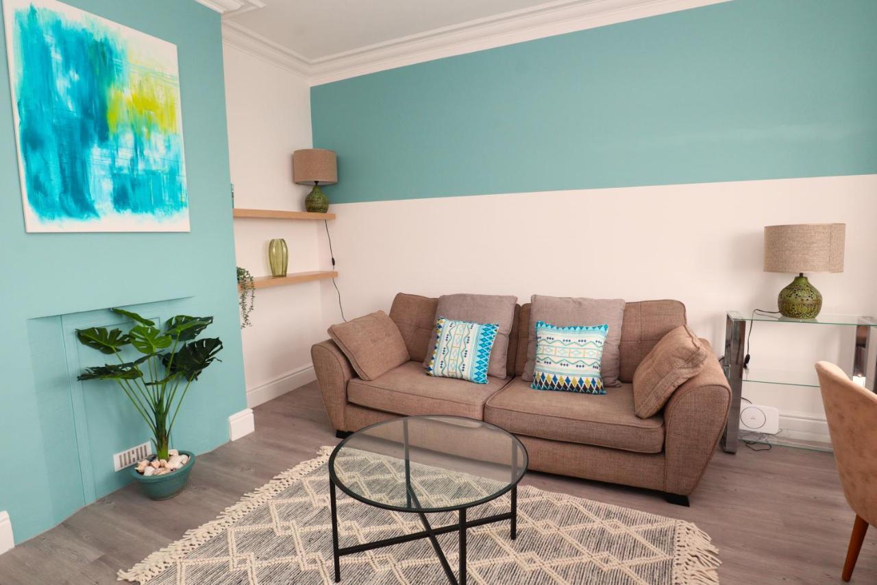 Seafront House With Balcony * Eastbourne