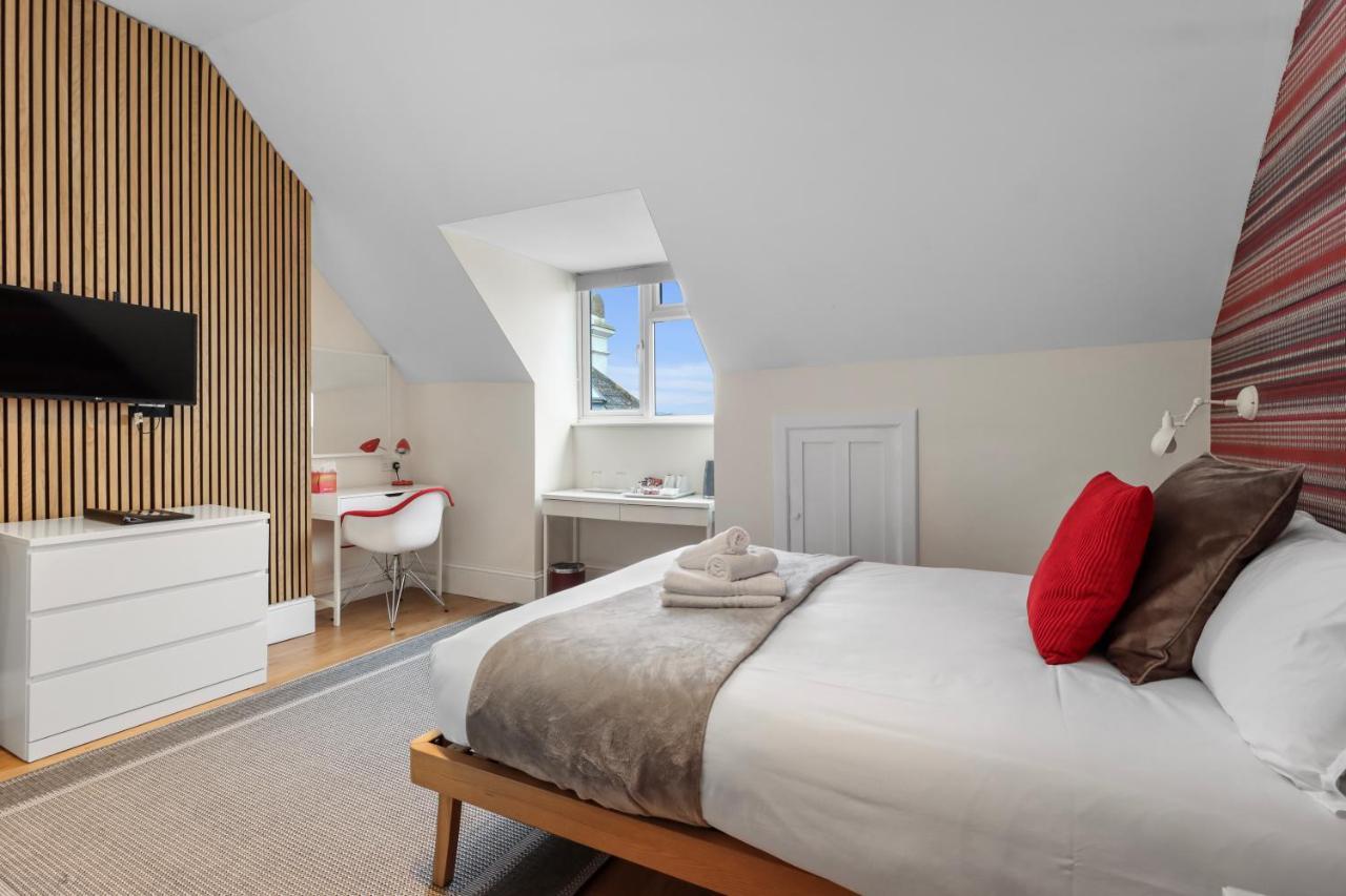 Ravilious Bed & Breakfast Eastbourne