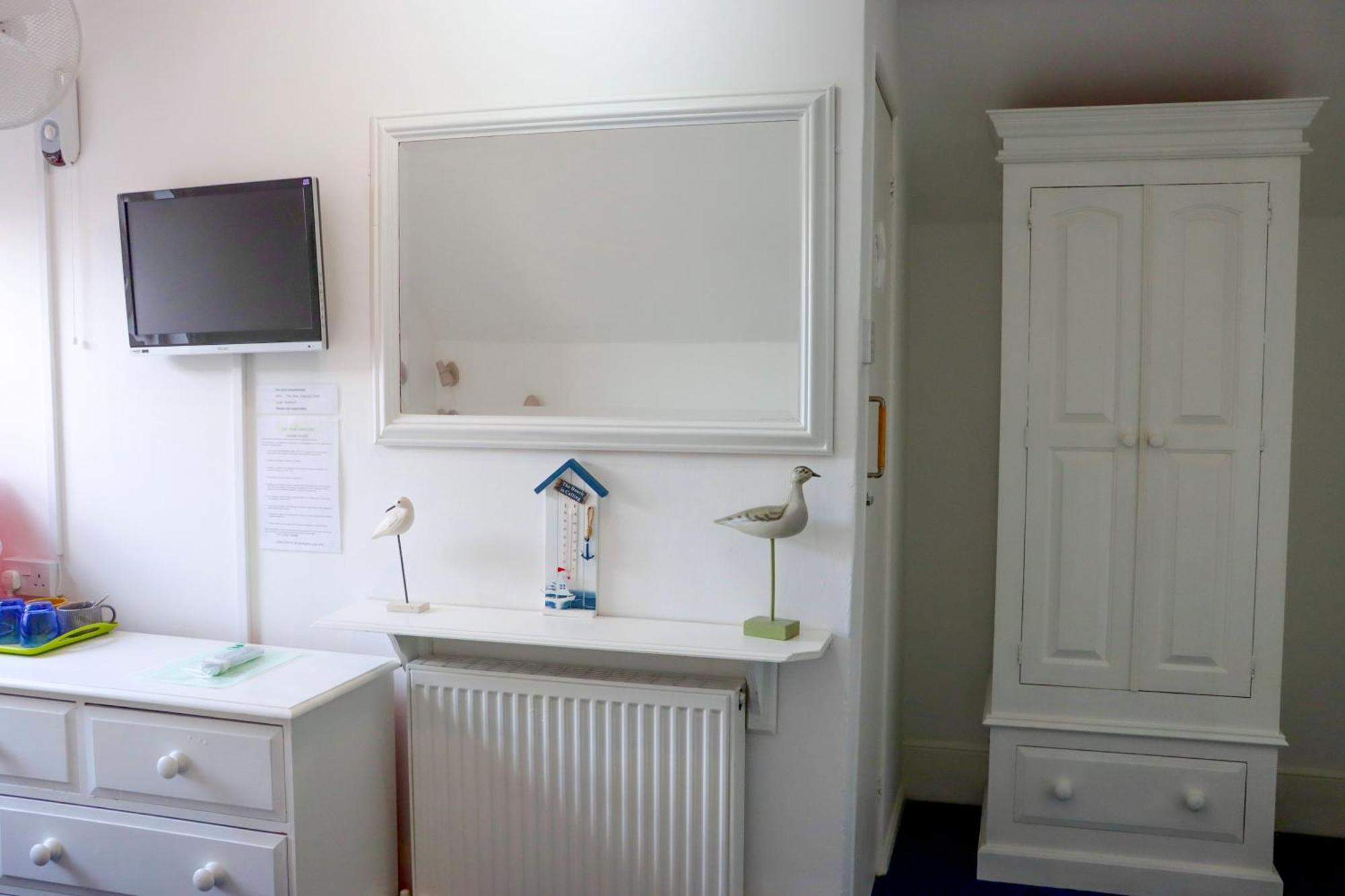Guest house The New England 4*