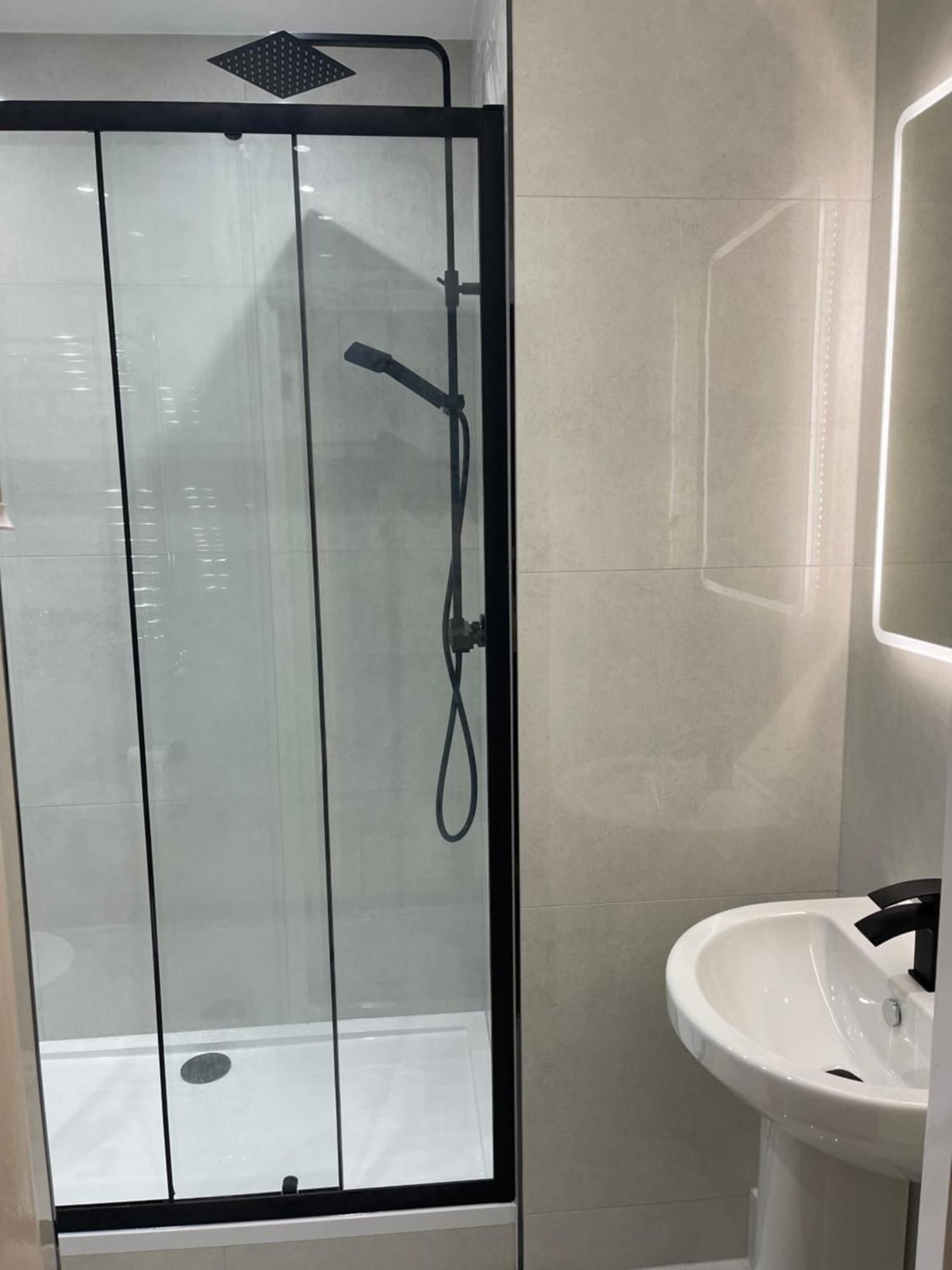 Apartment 2 Bedroom Ground Floor Town Centre
