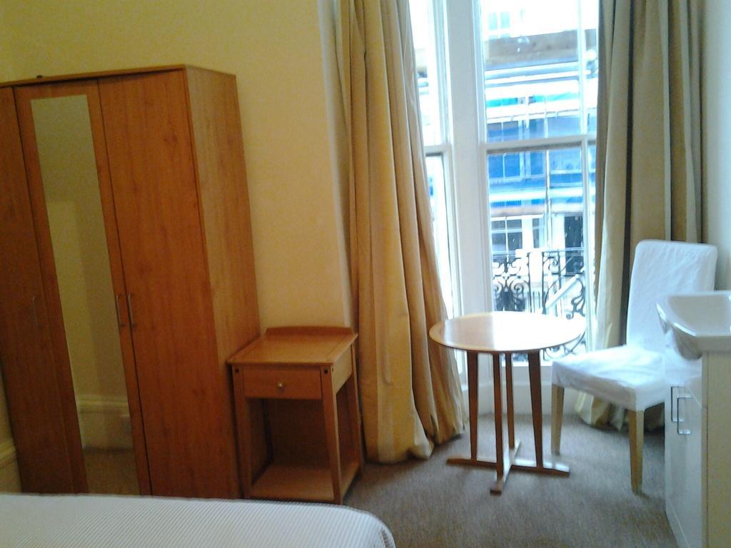 Sterling House Bed & Breakfast 2*